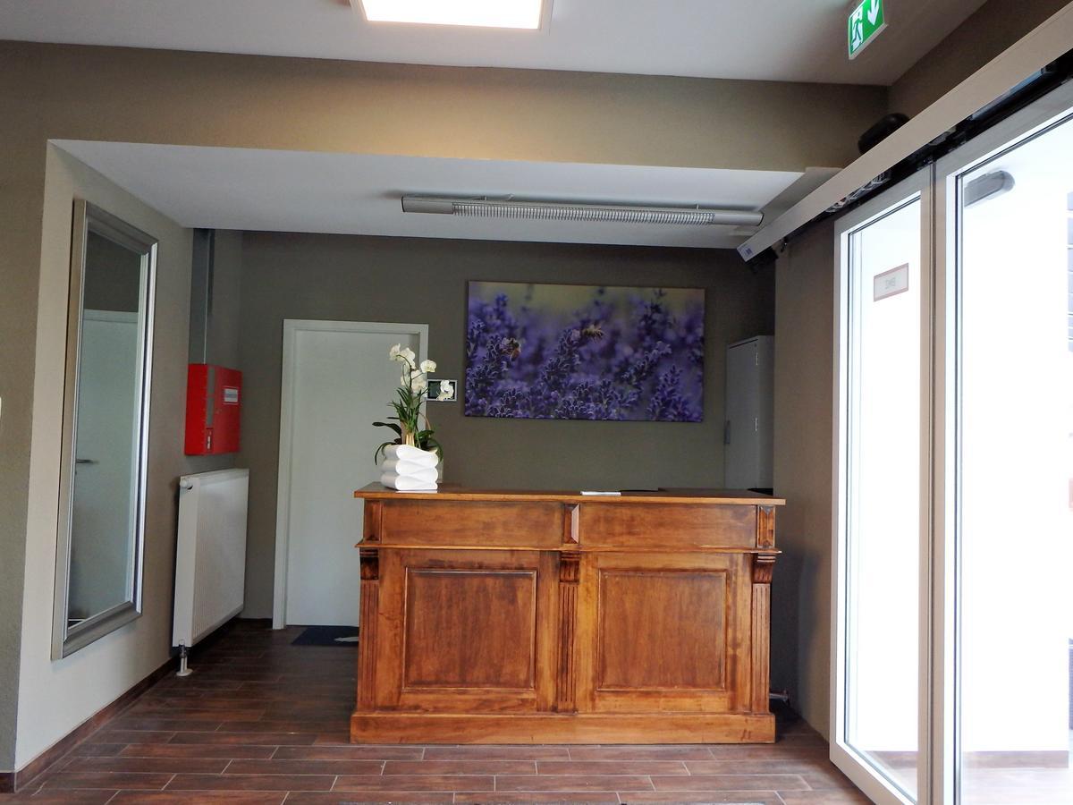 Garni Hotel Lavendelhof 나우엔 외부 사진