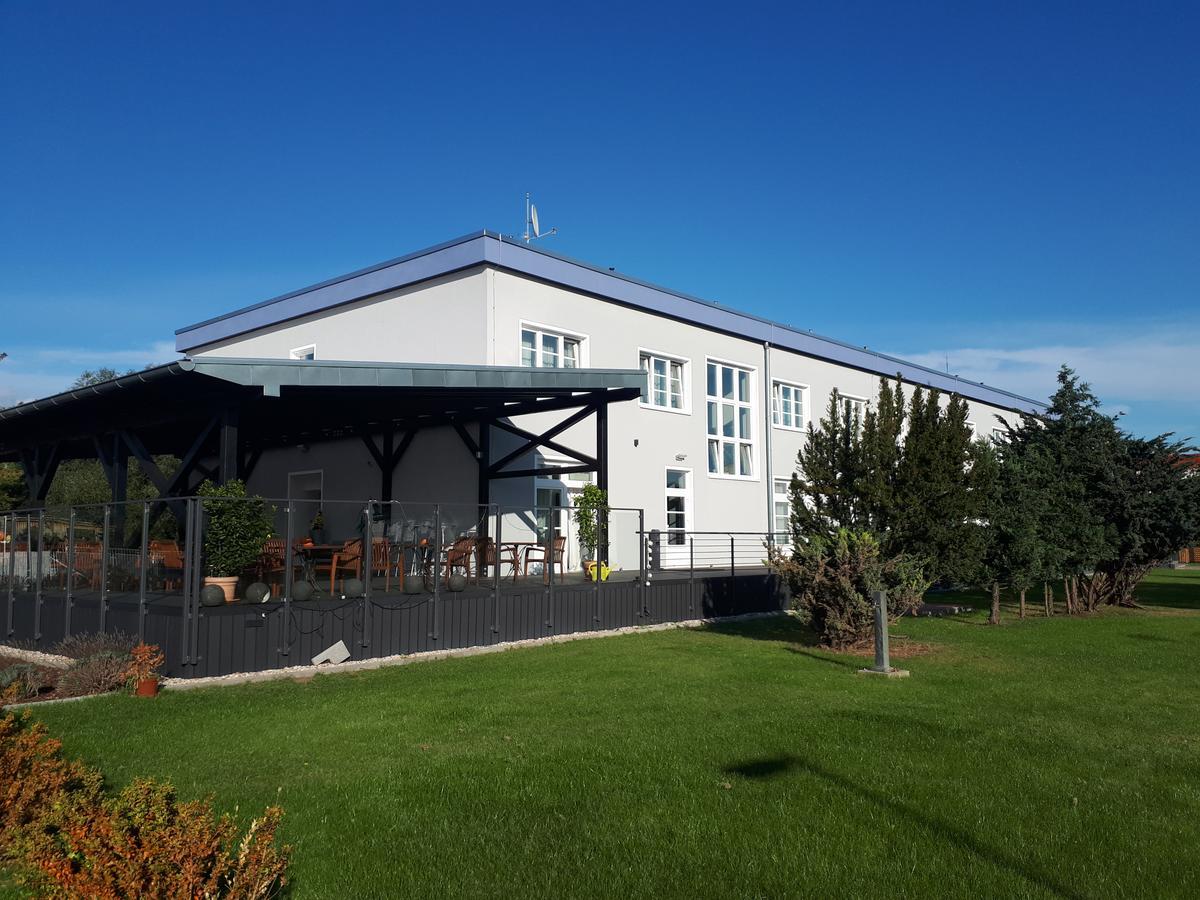 Garni Hotel Lavendelhof 나우엔 외부 사진